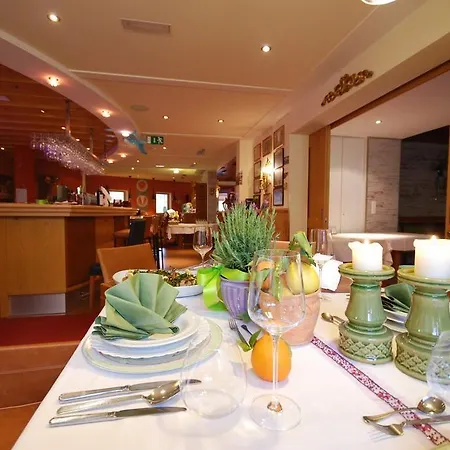 Hubertus Hotel 3*