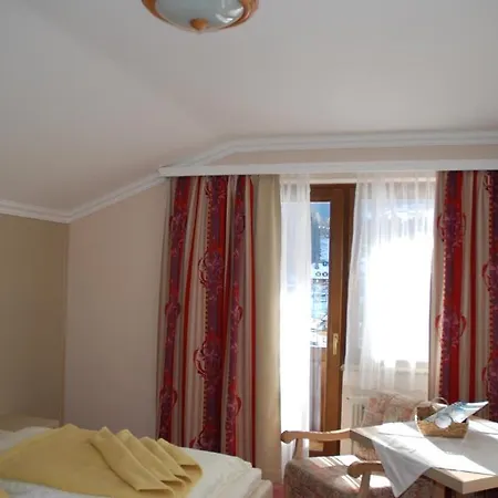 Hotel Hubertus 3*
